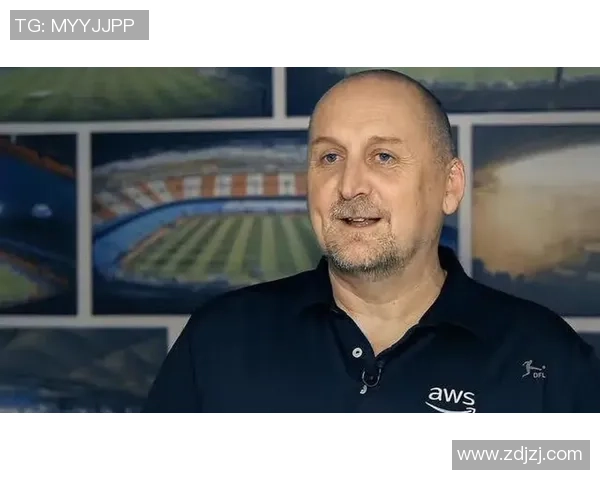 足球明星是否敢于在公众面前抽烟引发的健康与形象争议